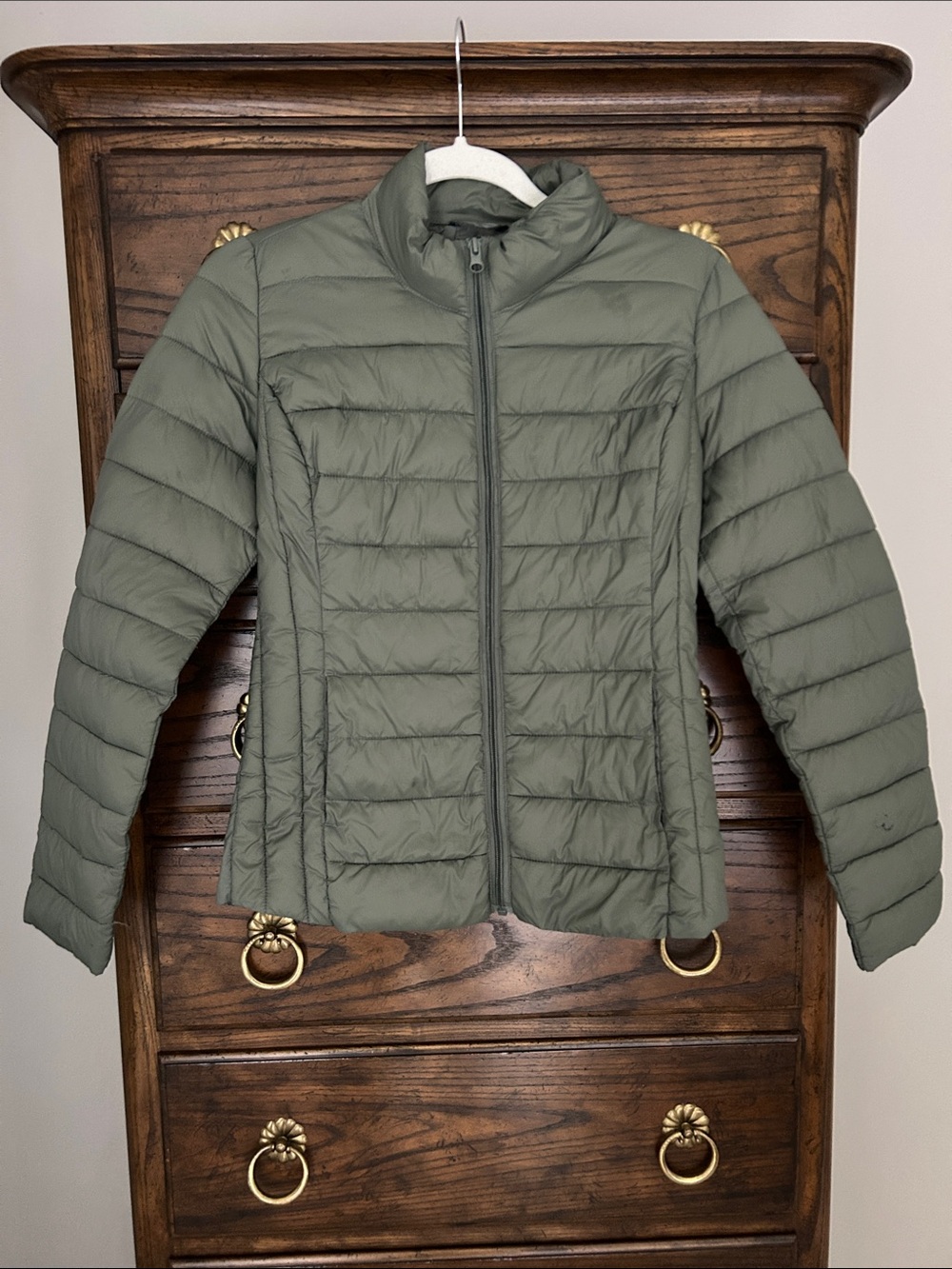 Women’s Love Tree Olive Quilted Packable Lightweight PufferJacket, Size S